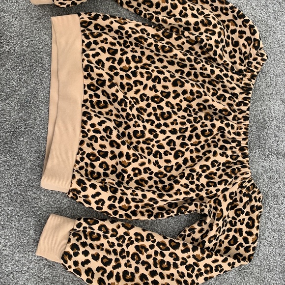 Leopard print sweater - Picture 1 of 5